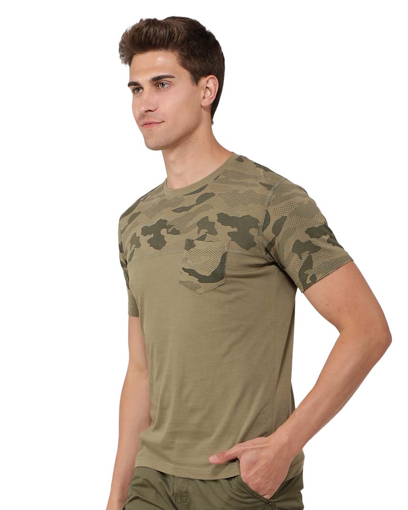 Camou Print Half-Sleeve T-Shirt